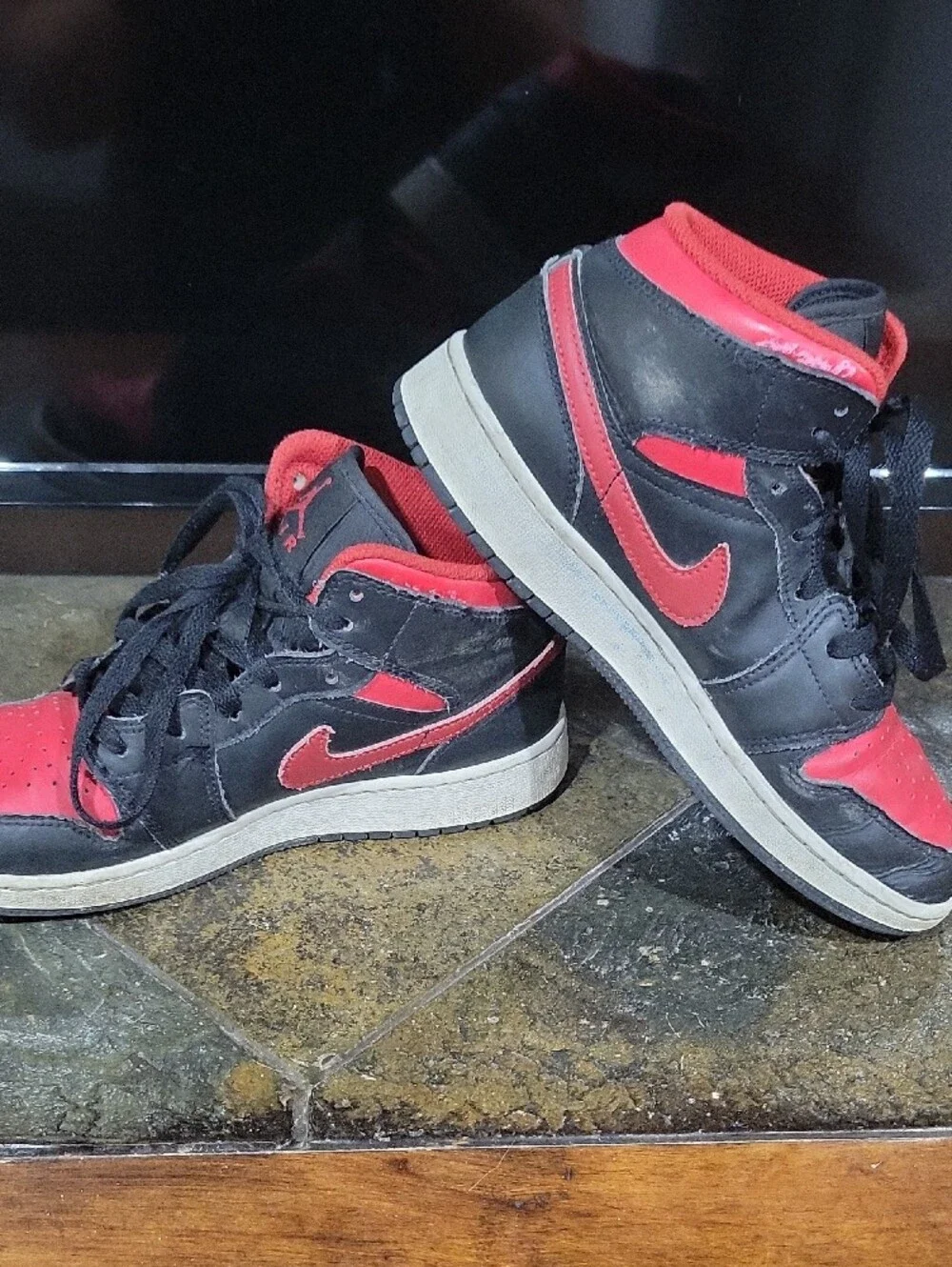 Nike Kids High-Top Sneakers in Black and Red